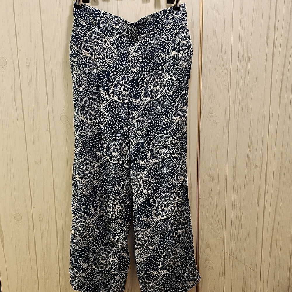 Anthropologie Navy and White Wide Leg Pants